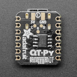 Adafruit QT Py - SAMD21 Dev Board with STEMMA QT