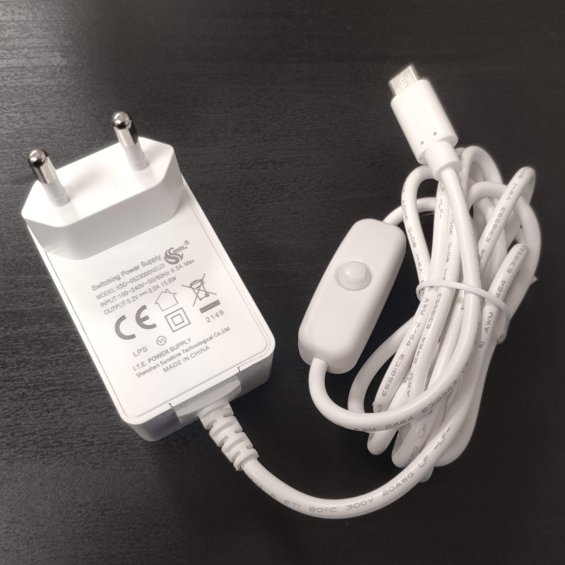 Adaptador de alimentación USB-C para portátiles y dispositivos de