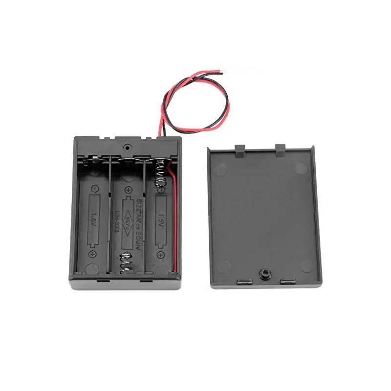 Caja portapilas para 3 pilas AA o LR06 con interruptor